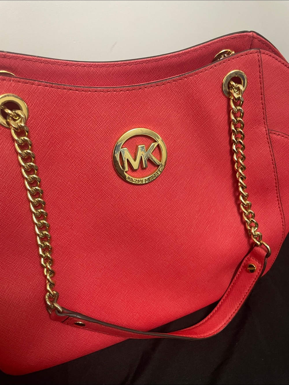Michael Kors Coral-Red Saffiano Chain-Handle Tote with Wallet - Picture 6 of 8